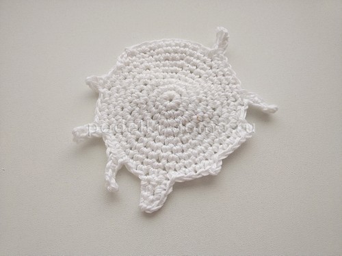 Пасхальное яйцо из ниток