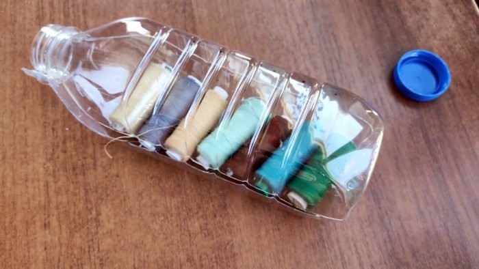 Теперь ничего не запутается. Способ хранения швейных ниток в ПЭТ бутылке Теперь ничего не запутается. Способ хранения швейных ниток в ПЭТ бутылке