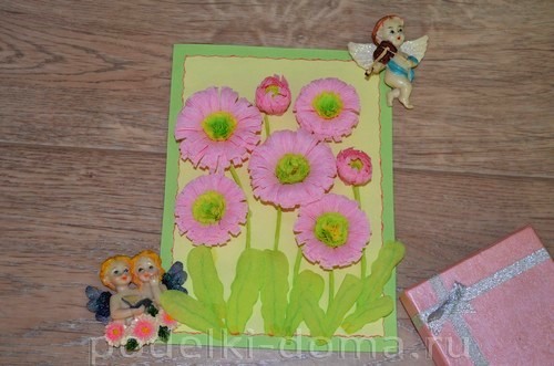 «Павлин» — аппликация из природного материала