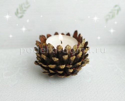 Подсвечник из шишки Подсвечник из шишки