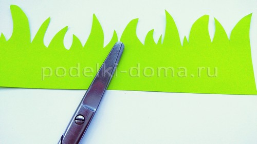 «Павлин» — аппликация из природного материала