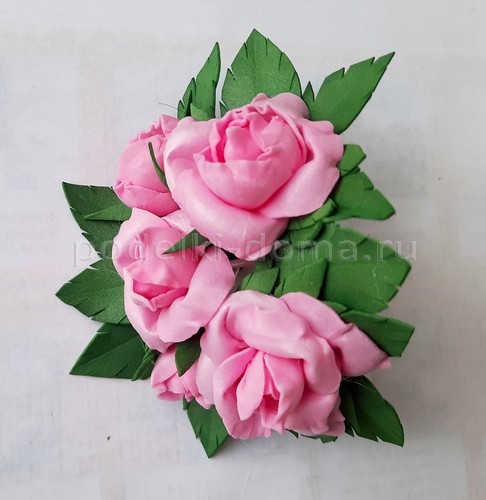 Букетница из газетных трубочек