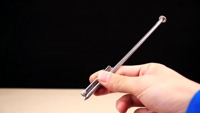 Как проткнуть гвоздём стеклянную бутылку?