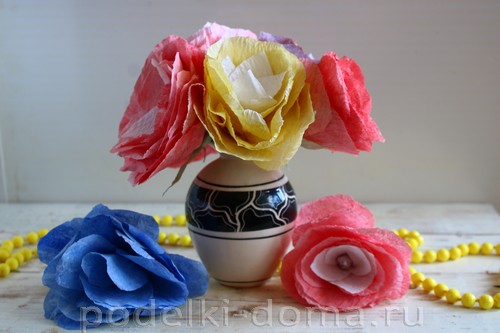 Цветы из бумажных полотенец Цветы из бумажных полотенец