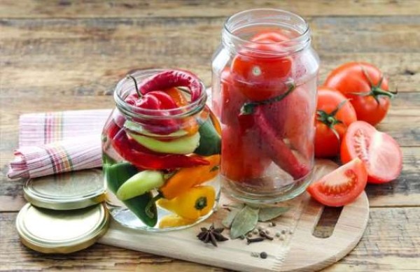 Стерилизация банок для консервации: как правильно это делать Стерилизация банок для консервации: как правильно это делать