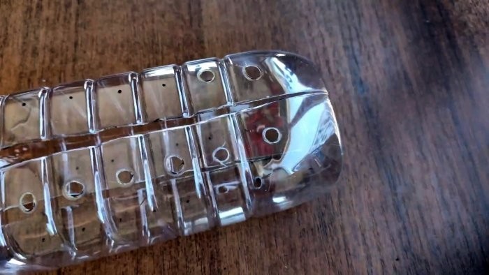 Теперь ничего не запутается. Способ хранения швейных ниток в ПЭТ бутылке Теперь ничего не запутается. Способ хранения швейных ниток в ПЭТ бутылке