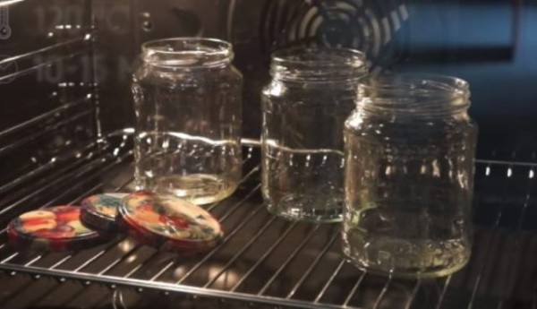 Простые и доступные способы стерилизации банок и крышек