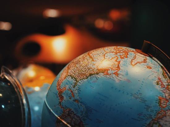 Физики осмеяли опрос ВЦИОМ: не факт, что Земля вращается вокруг Солнца