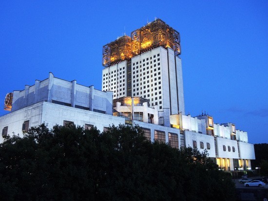 Геннадий Красников: «Систему универсальных менеджеров надо ломать»