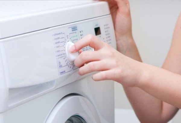 Возвращаем свежесть и чистоту: чем отстирать шторку в ванной от ржавчины, желтизны и налета