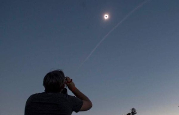 Почему солнечное затмение, которое ожидается в октябре 2022 года, считается опасным