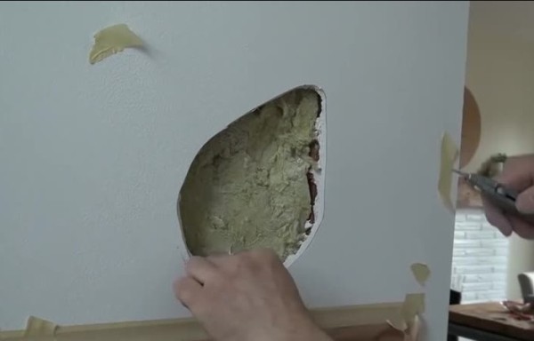 Необычные способы использования монтажной пены: зачем запенивать ванну