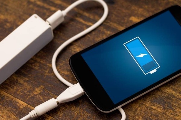 Какую функцию надо отключить в смартфоне, чтобы батарея медленнее разряжалась Какую функцию надо отключить в смартфоне, чтобы батарея медленнее разряжалась