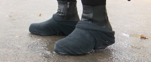 Как устоять на ногах в гололед и что можно сделать, чтобы обувь не скользила