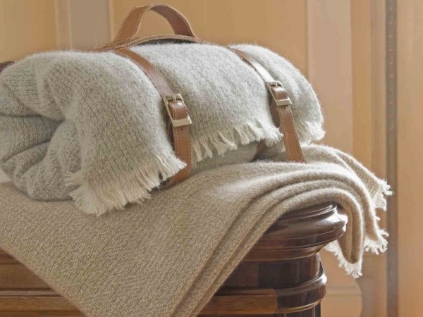 Советы, которые помогут продлить жизнь шерстяным вещам