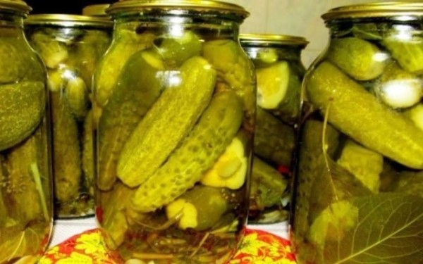 Как сохранить консервированные огурцы, если они помутнели, можно ли их есть Как сохранить консервированные огурцы, если они помутнели, можно ли их есть