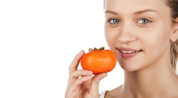 Способы, которые помогут избавиться от терпкости хурмы