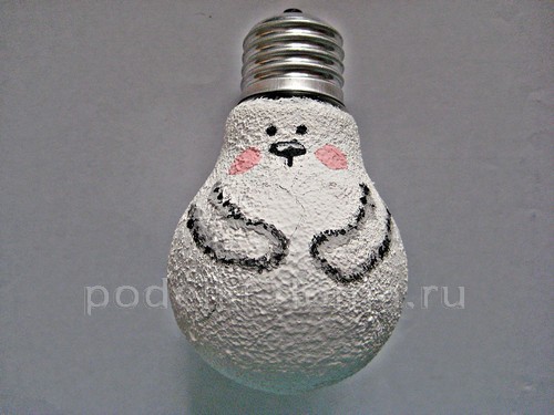 Игрушка на ёлку «Заяц» из лампочки Игрушка на ёлку «Заяц» из лампочки