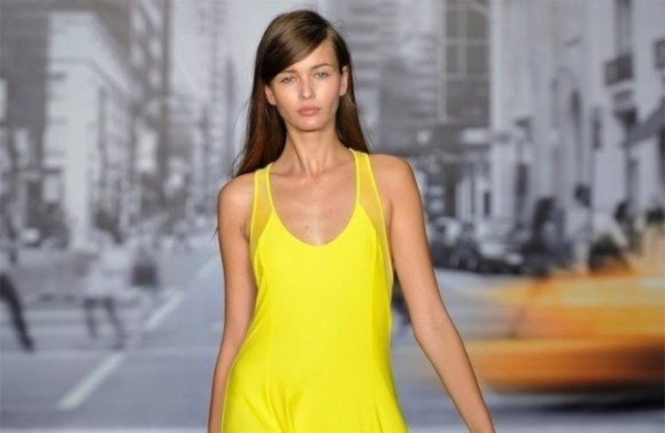 В чем встречать Новый 2023 год: наряды какого цвета нельзя надевать на новогодний вечер