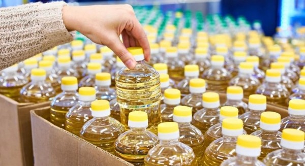 Неожиданные факты: как правильно открывать подсолнечное масло