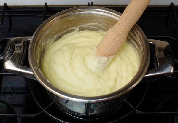 Как сделать картофель рассыпчатым и зачем добавлять сахар в картофельное пюре Как сделать картофель рассыпчатым и зачем добавлять сахар в картофельное пюре