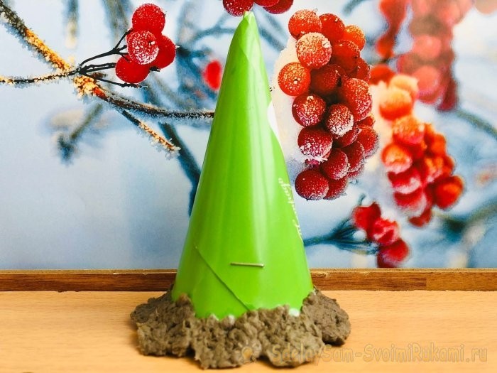 Как сделать маленькую и нарядную, новогоднюю ёлочку