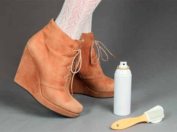 Четыре надежных способа, чтобы избавиться от белых разводов на обуви Четыре надежных способа, чтобы избавиться от белых разводов на обуви