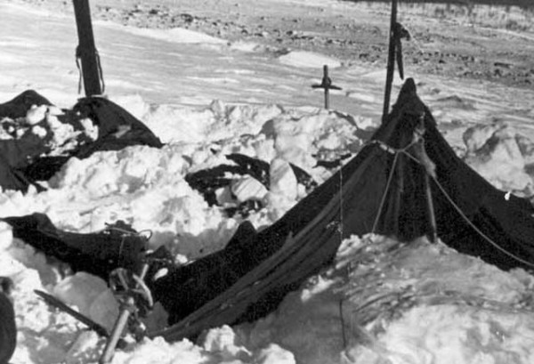 Какие тайны хранит перевал Дятлова: основные версии гибели студентов