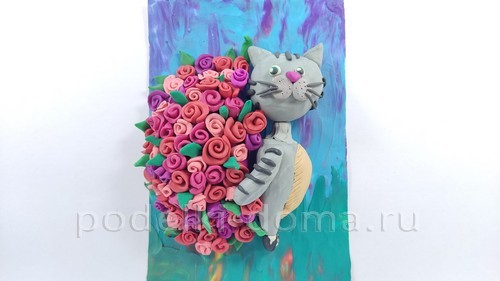 Аппликация из пластилина «Котик с букетом» Аппликация из пластилина «Котик с букетом»