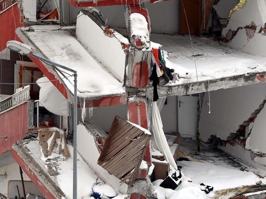 Wadomosci: землетрясение в Турции обросло конспирологическими теориями