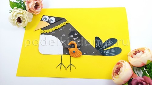 Аппликация из бумаги и пластилина «Модная сорока» Аппликация из бумаги и пластилина «Модная сорока»