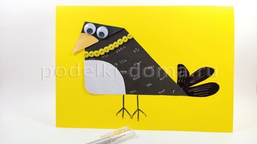 Аппликация из бумаги и пластилина «Модная сорока» Аппликация из бумаги и пластилина «Модная сорока»